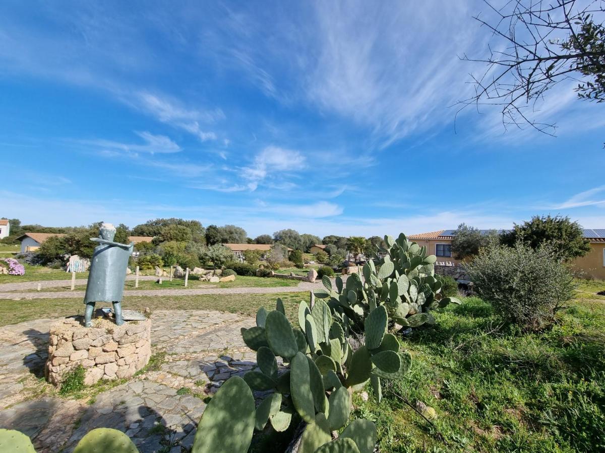 La Quercia della Gallura Luogosanto Esterno foto