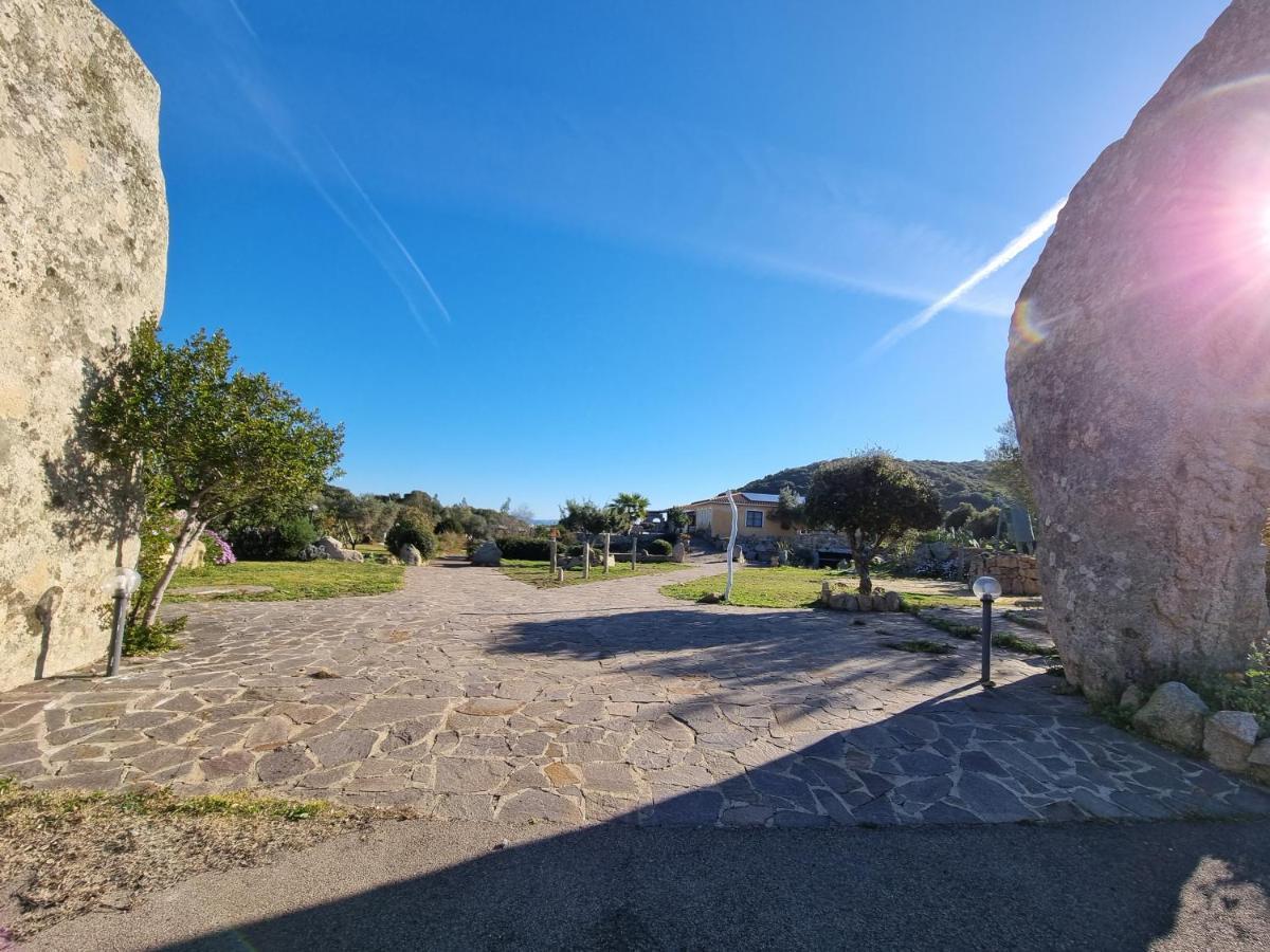 La Quercia della Gallura Luogosanto Esterno foto