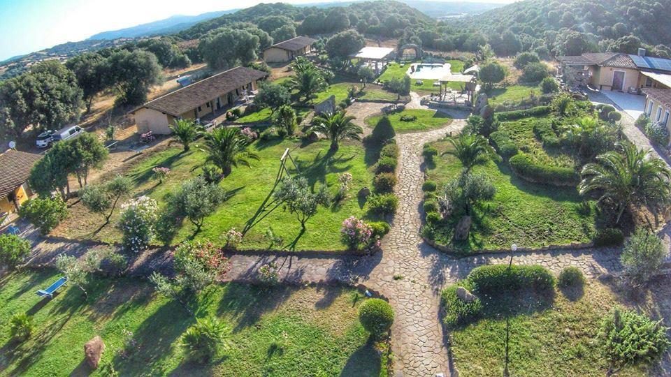 La Quercia della Gallura Luogosanto Esterno foto